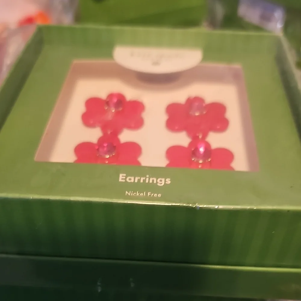 Nwt Kate Spade Red Floral Earrings with Pink Accents - Picture 2 of 3